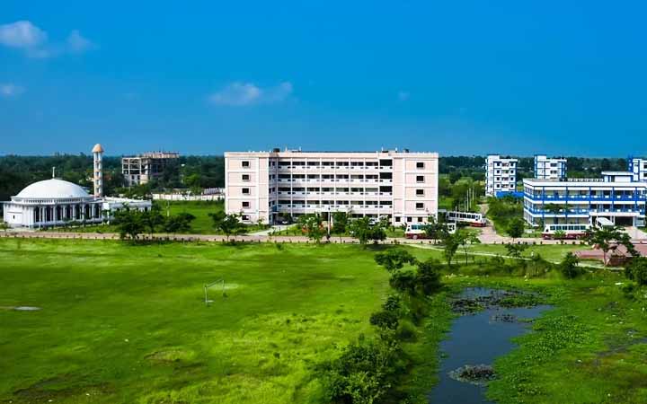 পাবিপ্রবি পিছিয়ে পড়ল ইউজিসির বাজেট তালিকায়
